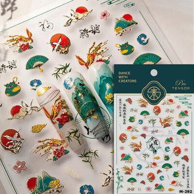 Χαλκομανίες μανικιούρ σε κινέζικο στυλ με χρυσό σφραγισμένο Θεό ελάφι