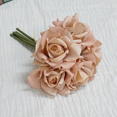 Hidratantna 5 glava Buket ruža Latex Real Touch Umjetno cvijeće Vjenčani svadbeni buket Rođendanska zabava Home Decor Rose