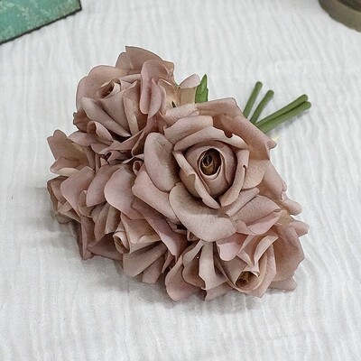 Hidratantna 5 glava Buket ruža Latex Real Touch Umjetno cvijeće Vjenčani svadbeni buket Rođendanska zabava Home Decor Rose