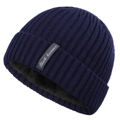 Új uniszex betűs meleg téli sapkák Stílusos szőrmével bélelt puha sapka vastag téli kötött sapkák férfiaknak és nőknek