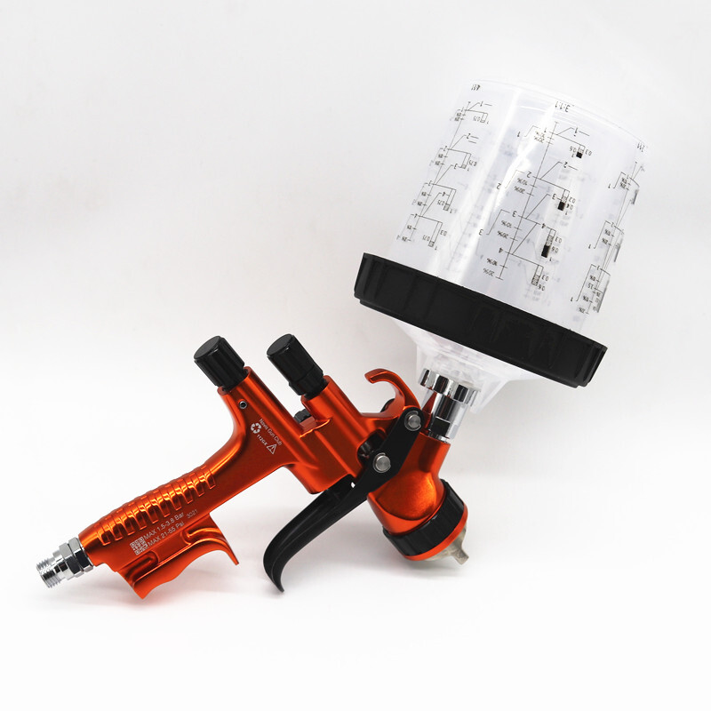 LVLP pihustuspüstol Gravity pihustuspüstol 1,3 mm 600CC värvisegamistopsiga Professionaalne värvipüstol koos pihustuspüstoli adapteri ja segamispaagiga