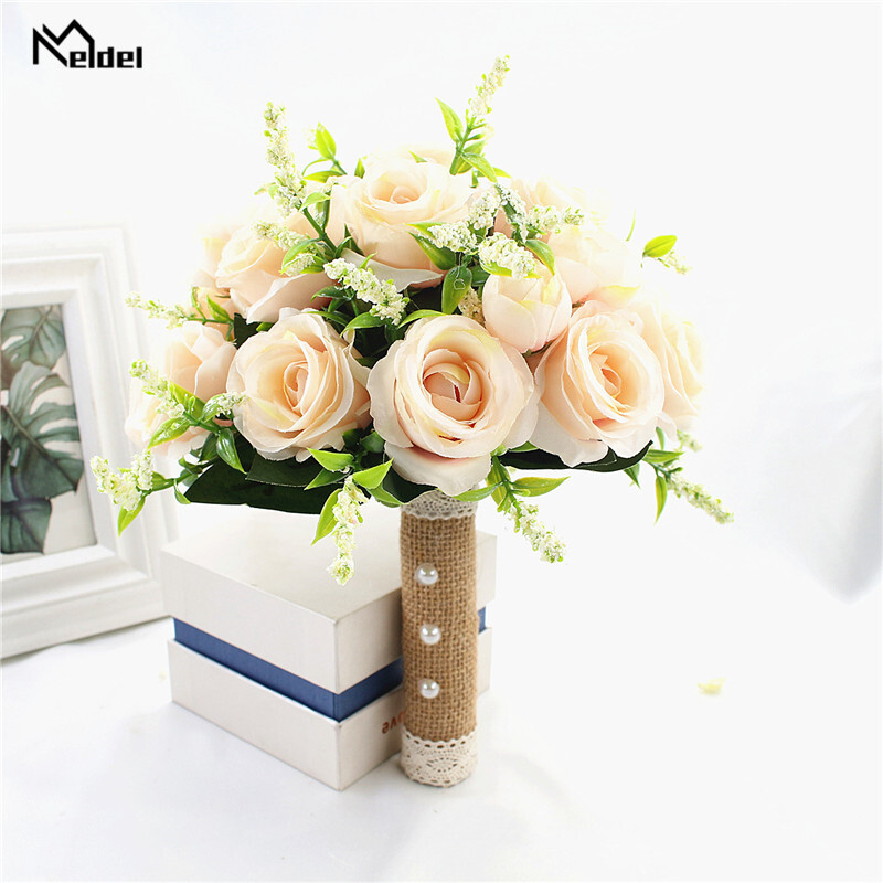 Булчински букет Изкуствени цветя Сватба, държащи цветя Бяла изкуствена естествена роза за шаферка Булка Сватбени декорации