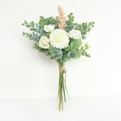 Meldel Esküvői Virágcsokor Műselyem Rózsa Lucky Ball Virág Otthon Esküvői Dekoráció Menyasszonyi Csokor Erdei Stílusú Eukaliptusz