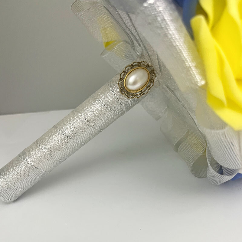Bijelo žuti vjenčani buket Kraljevsko plavi vjenčani buketi Bouquet de mariage