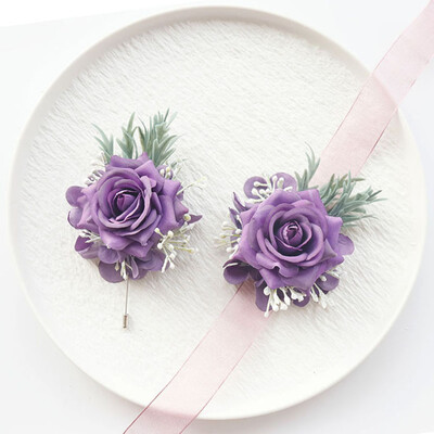 2 db Lila Rózsa Pezsgő Esküvői Csukló Fűző és Boutonniere készlet Menyasszony koszorúslány Férfi Vőlegény esküvői virágok Kiegészítők