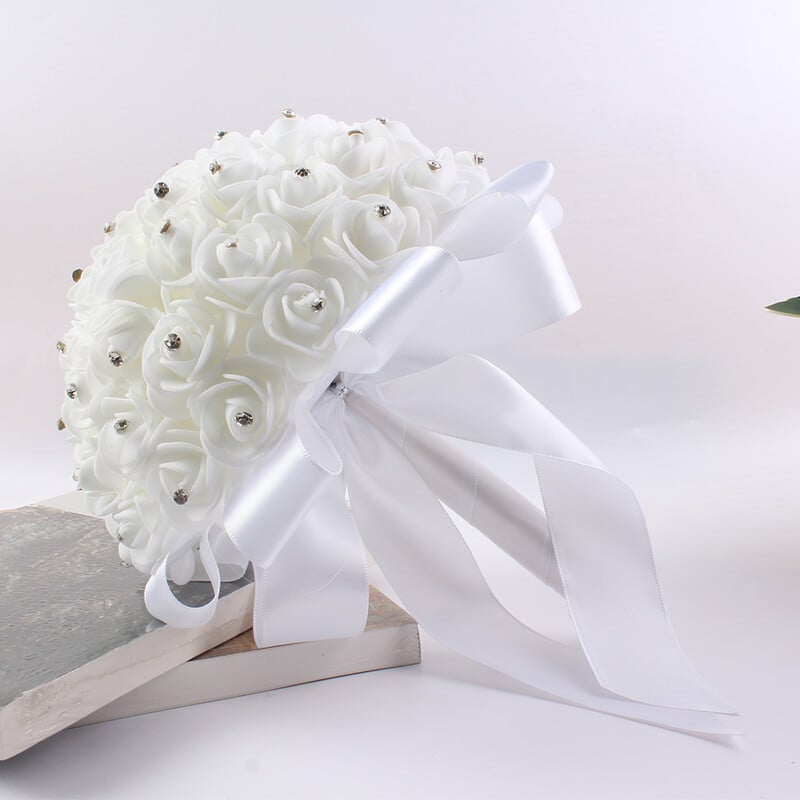 1 vnt. Nauja vakarietiško stiliaus romantiškų svajonių vestuvių rankų darbo juostelių imitacijos rožės Rankų darbo deimantinė blizganti nuotakos puokštė