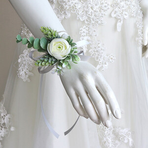 Κορσάζ γάμου και μπουτονιέρες Αξεσουάρ για τον γαμπρό Βραχιόλια παράνυμφων Κορσάζ λουλούδια καρφίτσα τεχνητά τριαντάφυλλα Διακόσμηση χορού
