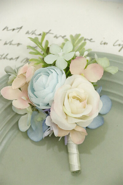 Romantiškos Dirbtinės Vestuvių Dienos Gėlės Boutonniere mariage pour invité Vestuvių sagų skylutės Jaunikių aksesuarai