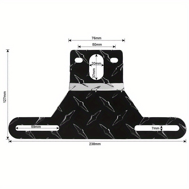 Aliuminio lydinio sunkvežimio priekaba, kemperis, valstybinio numerio ženklo laikiklis.