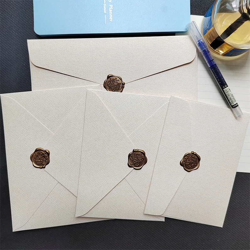 10 kom/lot kuverti za pozivnice za vjenčanje Poslovne visokokvalitetne 250 g 17,5 x 12,5 cm papirna tekstura Vreća za pohranu pribora