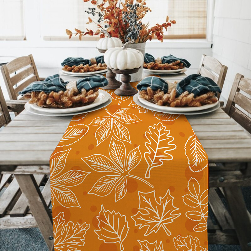 Есенен кленов лист, оранжев флаг за маса, кленов лист, оранжев дизайн на точки