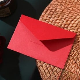 30 ks mini retro obálok, pohľadníc, darčekových kariet, malých kraftových obálok, leteckých pošty, školských, kancelárií a darčekov 70x105 mm