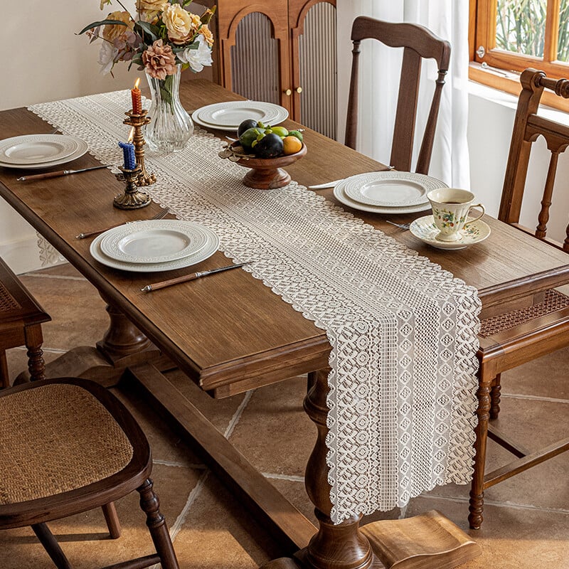 1vnt smėlio spalvos tuščiaviduris staliukas, bohemiško stiliaus, tinkantis vestuvėms, banketams, vakarėlio stalo dekoravimui, batų spintelė