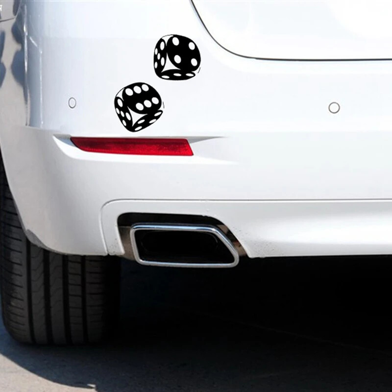 3db Kocka Grafikus Autómatricák Autós Kaszinó Póker Vicces Gépkocsi Lökhárító Ajtó Bakelit Matricák 3D Autó Styling Pegatinas De Coche