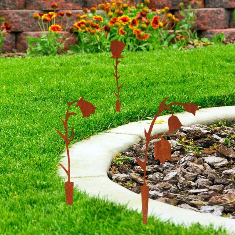 Dekoratyviniai sodo kuoliukai 3 vnt. Slėnio lelijos gėlės metalo siluetas Dekoratyviniai sodo kuolai Kaimiško sodo lauko statulos