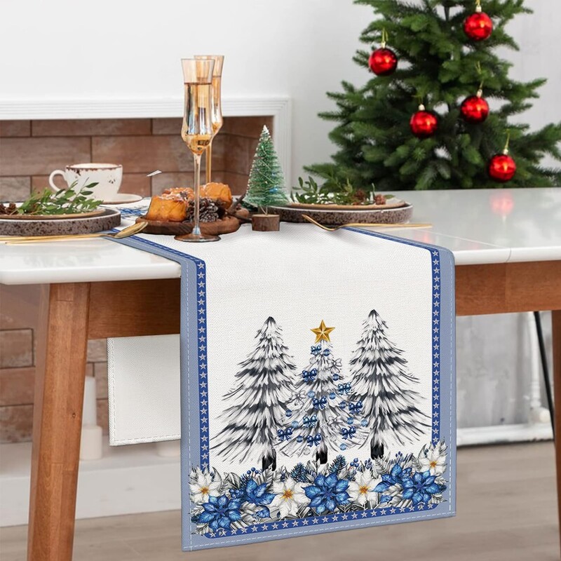 Winter Pine Tree Table Runner Blue Christmas Poinsettia Wreath Decor for Кухня Трапезна маса Център Домашно парти Поставка за телевизор Празник