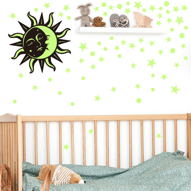 Svietiace nálepky na stenu s mesiacom a hviezdami do detskej izby, spálňovej dekorácie, svietiace nálepky na stenu so Zemou, nočné svietiace nálepky do domácnosti.