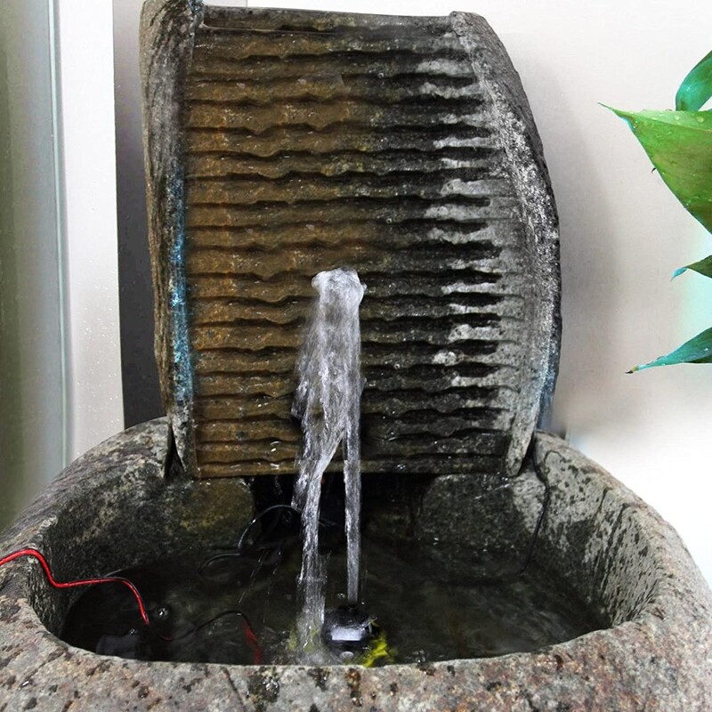 Mini Super Silent Harjadeta veepump 120L/H DC akvaariumi paagi purskkaevude jaoks USB pistikupesaga sukeldatud tsirkulatsiooniveepump