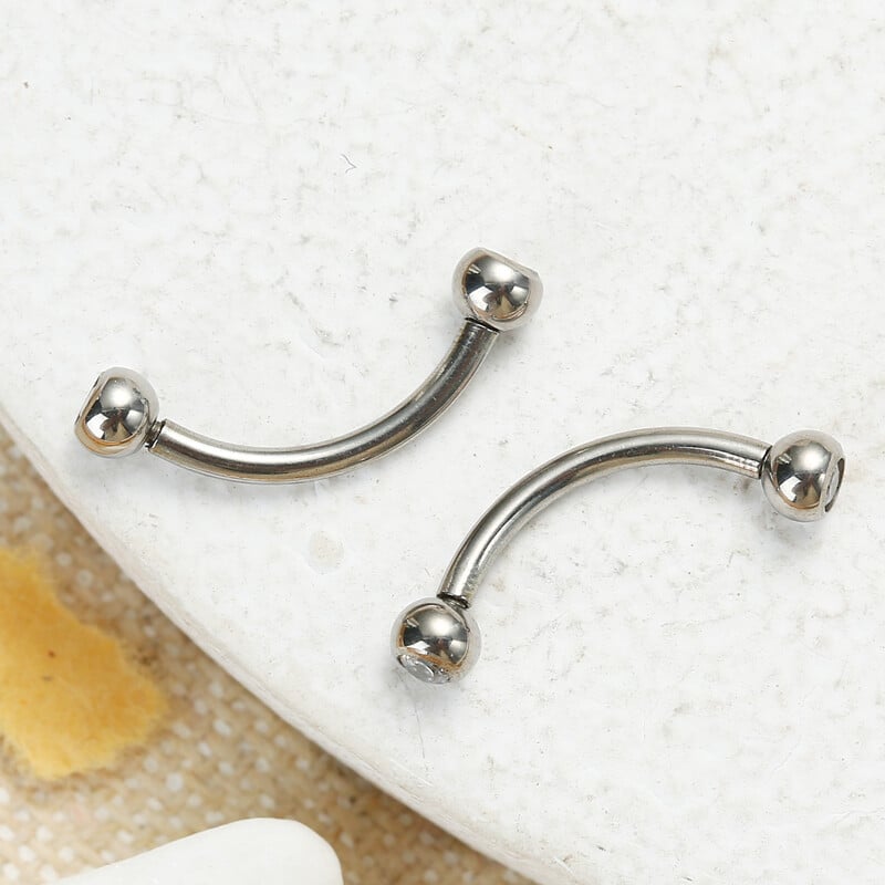 Obrvna kost Piercing za nos Pupak Prstenovi zakrivljeni G23 titan iznutra 16G 5/16 inča 3 mm CZ Etite piercing za pupak