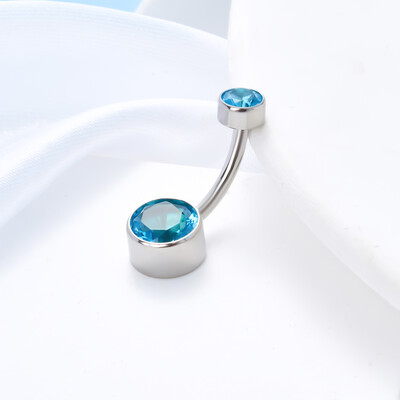 Prsteni za piercing na trbuhu G23 Titanium Astm F136 14g Nakit za tijelo Prsten za pupak s unutarnjim navojem Naušnice od cirkonija Cirkon