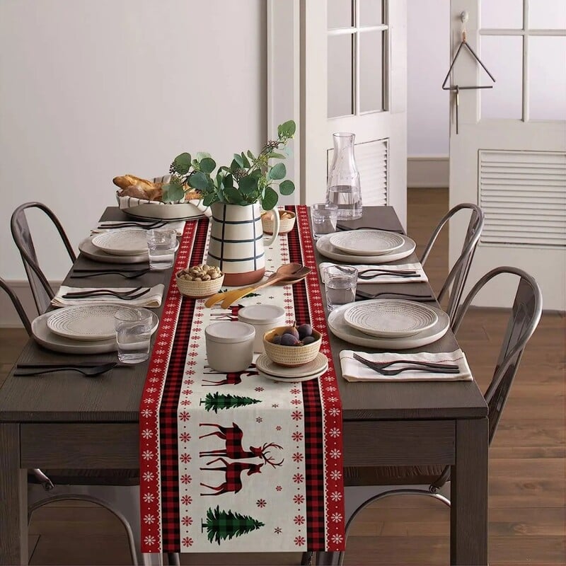 Kalėdų briedžių elnių snaigės raudonos languotos lininės stalo bėgikai Šventinių vakarėlių dekoravimas sodybos Navidad dekoravimas