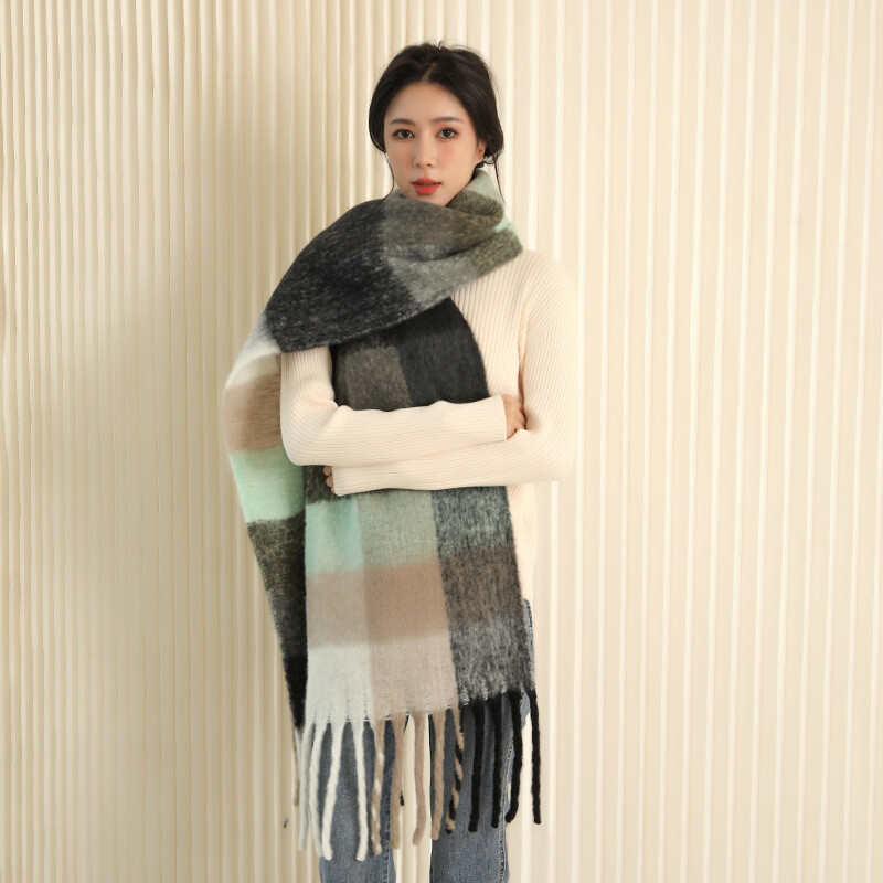 35 *220CM luksuzni karirani šal topao zimi Kašmir poput duginih kariranih modni svestrani ženski šal s resicama