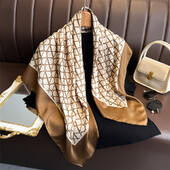 Prabangus 90*90cm kvadratinis šilko šalikas Moteriškas laiškas Plaukų juosta Kaklo skara Šalikai Bandanna Galvos juosta Foulard Kaspinai Apvyniojimai Moteriški Šalikai