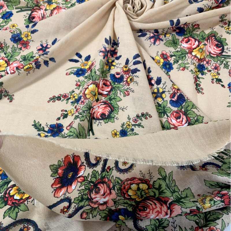 Virágmintás négyzet alakú női sál, vékony négyzet alakú sál, légáteresztő kendő, tengerparti stóla, luxus kendő, 130*130 cm