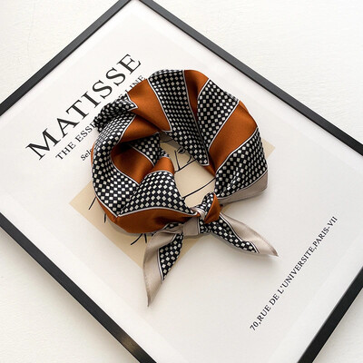 100%-ban természetes, valódi selyem sál női új nyomtatású nyakú hajpánt négyzet alakú kendő, nyakkendő, női hidzsáb poncsó bandana fejpánt 2023