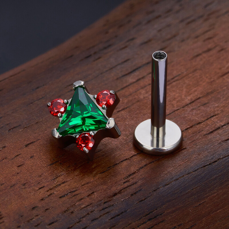 ASTM F136 G23 Titanium Labret Studs Tragus Lip Piercing Nakit za tijelo Nitne naušnice za žene Heart CZ Gornji unutarnji navoj