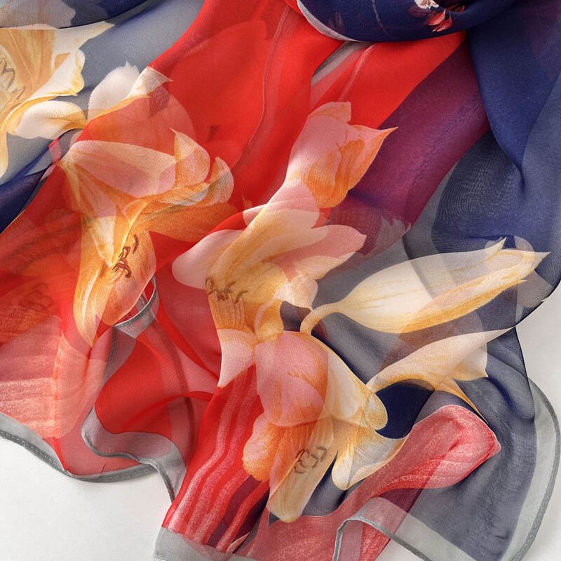 Prechodová potlač ľalie Pekné ženy Elegantný šifónový Georgette Bandana šatka Letná plážová opaľovací krém Tenká šatka