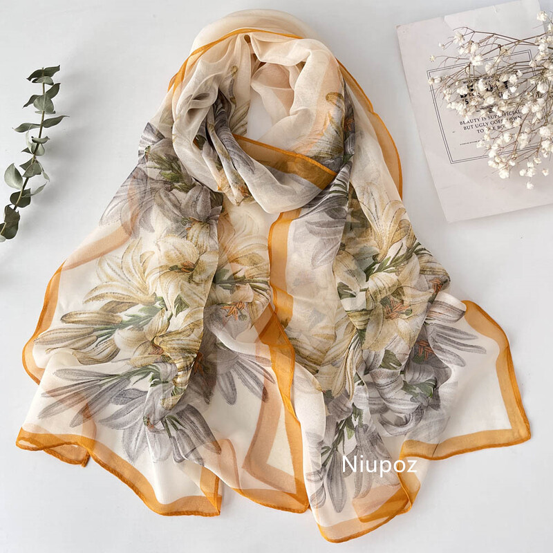 Prechodová potlač ľalie Pekné ženy Elegantný šifónový Georgette Bandana šatka Letná plážová opaľovací krém Tenká šatka