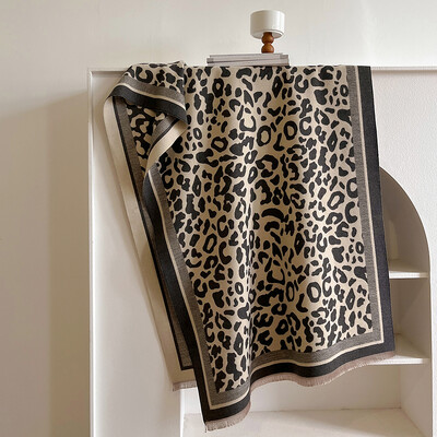 Nová dámska šatka 2024, luxusná jesenná zimná teplá vintage leopardia potlač, šatka Pashmina Mujer Femme Foulard Bufanda