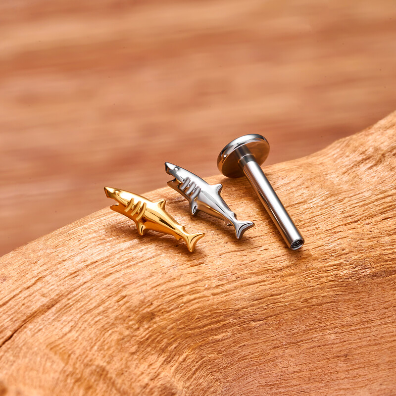 G23 titán piercing skorpió cápa pillangó alakú 16 g labret orr fülcsavar Tragus Helix porc fülbevaló női test ékszer