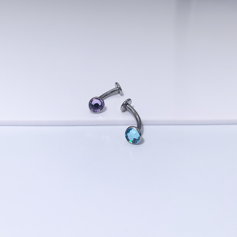 Titánový prsteň do pupka F136, 14 gramov, zirkónový necht, plochá tyčinka, lesklý necht do obočia, piercing šperky.