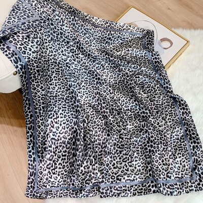 Eșarfă de vară, pătrată, de mătase, imprimeu leopard, pentru gât, bandă de păr, hijab mari, eșarfe pentru femei, bandana, șal, înveliș, primăvară, nou 2022