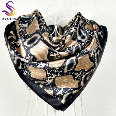 [BYSIFA] Snake Print Fekete szatén szögletes sálak Fejkendők 90*90cm Téli női kendők Sálak Pakolások Nyári Légkondicionált Kendő