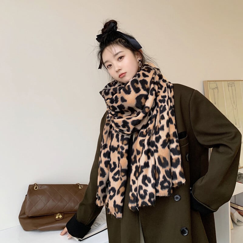 Dámska šatka s leopardím vzorom a imitáciou kašmíru, módna šatka, zabalená v zime, vonkajšia, udržiavajúca teplo, dámska šatka, štóly 210*80cm