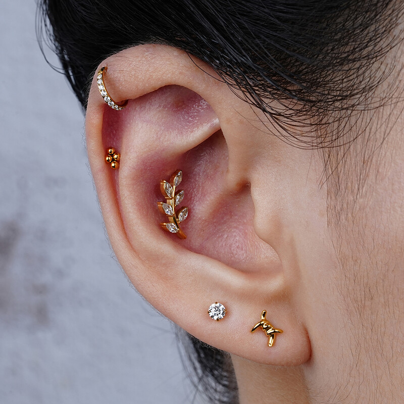 Piercing do nosa z titánu 16G s 4 korálkami, ASTM F136, piercing do pery, chrupavky, špirály, náušnice a náušnice s ulitou.