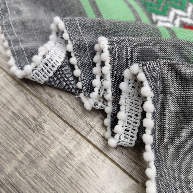 Nauja subtili arabiška skara vyrams, moterims skirta atvirame ore, lengva meldžiasi skara festivalio vakarėliui, vėjui atspari skara su skaliko danties raštu