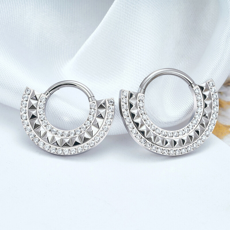 ASTM F-136 titan Uho Nos PIERC Piercing naušnice od hrskavice CZ Popločani bočni prstenovi Segmentni prstenovi Clicke Tragus prsten Nakit