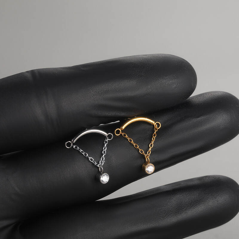 1 DB ASTM F136 implantátum minőségű titán rejtett spirál finom lánccsepp CZ Labret porcos fülbevaló lapos hátú, szexi ékszer