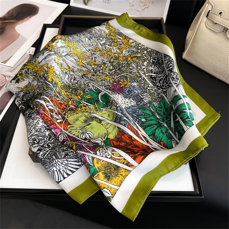 2024 Nová módna dámska šatka s potlačou 70X70cm, hodvábna šatka Pashmina, štvorcový šál, ozdobná čelenka na krk, luxusný dizajn, šatka