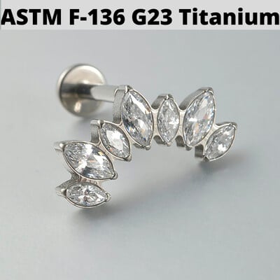 1ks náušnice zo zirkónu a opálu G23, masívne titánové náušnice s vnútorným závitom 16G, piercing do tragusu ucha s klastrom helix.
