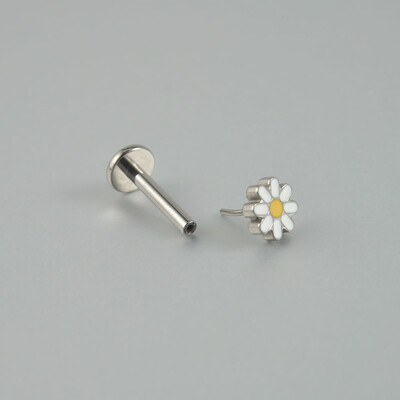 Piercing do chrupavky tragus helixu do ucha s titánovým kvetom Dreamlee PC G23, bezšvíkové labretové krúžky na pery so zeleným zirkónom