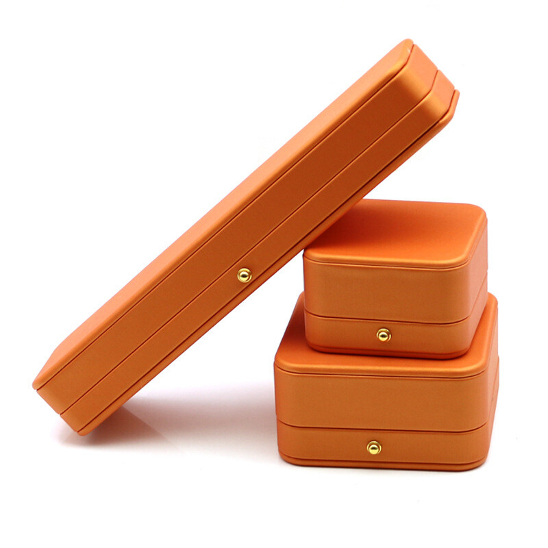 Prilagođeni logotip, kvalitetan kožni nakit, kutija za poklon, privjesak, ogrlica, narukvica, naušnica, kutije za prstenje