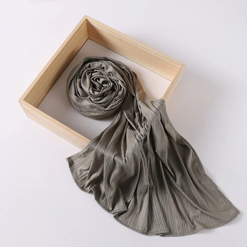 Hijab pentru femei Esarfă musulmană Nou tricotat țesături de culoare solidă Esarfă pentru cap cu dungi pentru femei Malayan Leisure Lndonesia Comerț cu ridicata Batic pentru cap