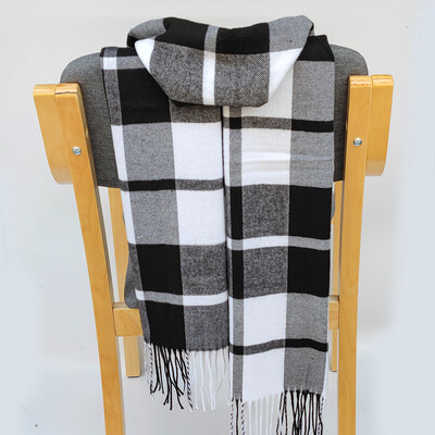 Négy SeasoHot Sale Férfi Sál Női Bojt színű Rácsos Kasmír Sálak Gondolkodó őszi meleg női kendő hosszú pár sál