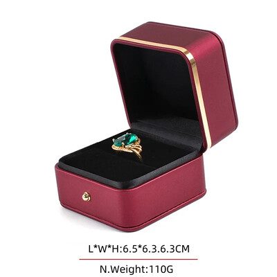 Stoc cu ridicata Ambalaj de bijuterii elegante cu ornamente și butoane din aur Cutie cadou din piele PU cu colț rotund, cu pandantiv, ceas cu brățară