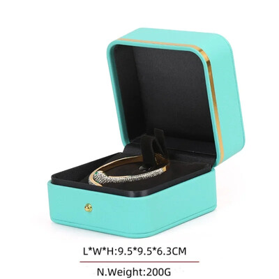 Stoc cu ridicata Ambalaj de bijuterii elegante cu ornamente și butoane din aur Cutie cadou din piele PU cu colț rotund, cu pandantiv, ceas cu brățară